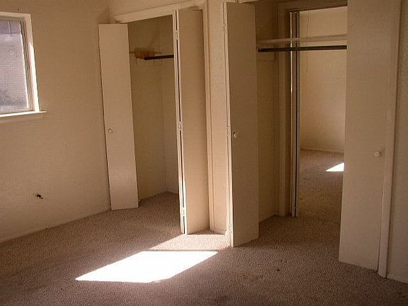 5th image of 7717 Leigh Ann Dr