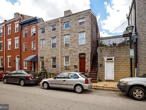 3rd image of 924 Fawn St