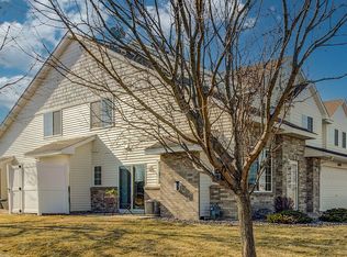 17626 Gillette Way, Lakeville, MN 55044