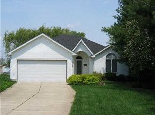 418 E College Ave, Brownsburg, IN 46112