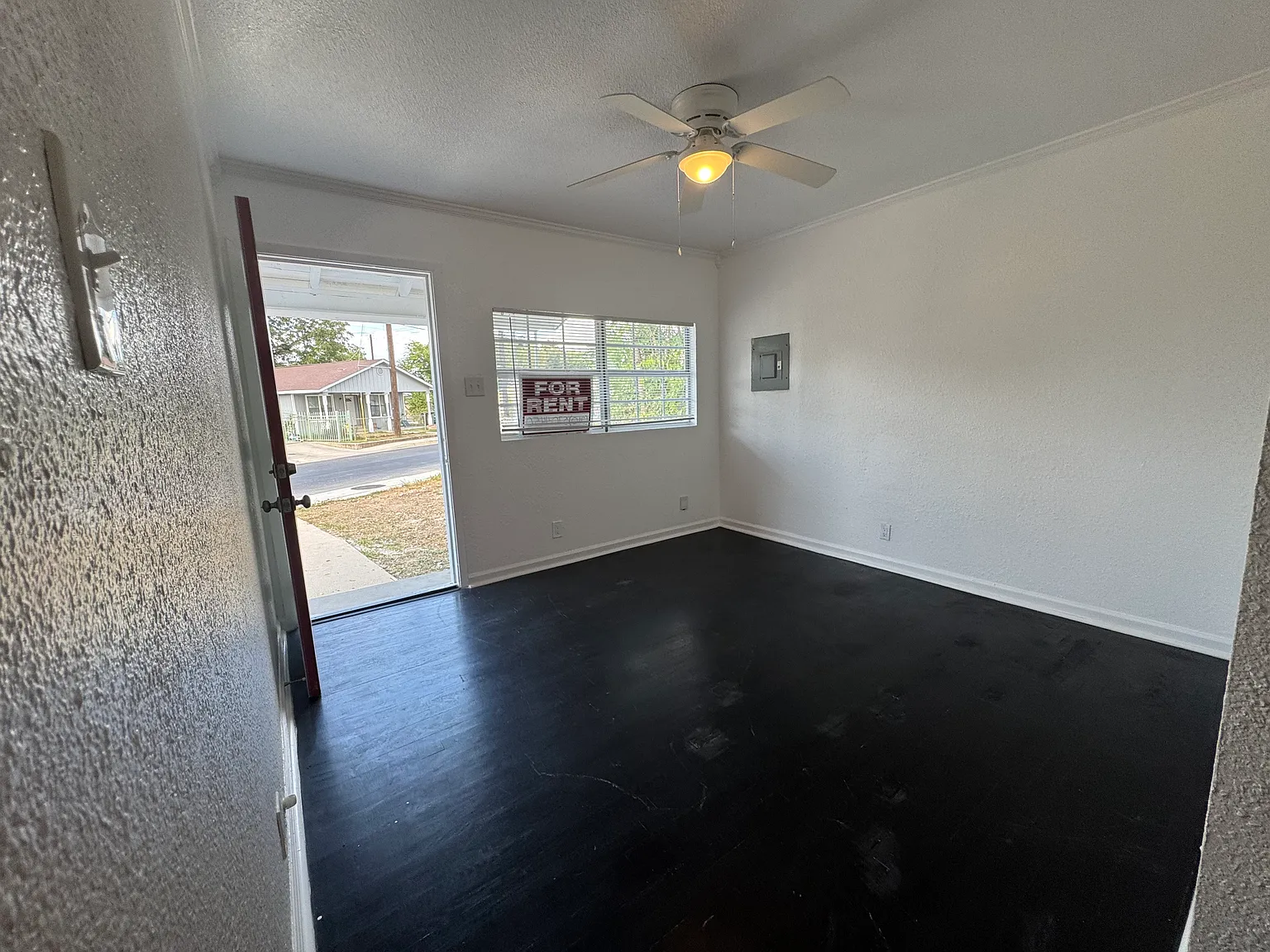 1 bed, 480 sqft, $790 — Photo 3