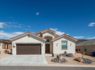 878 N Pleasant Valley Ln, Washington, UT 84780
