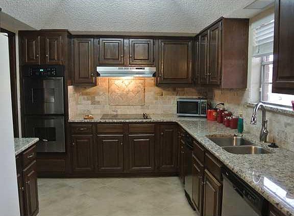 2nd image of 14900 S Prairie Ln