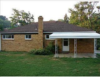 2nd image of 1150 Sarah St