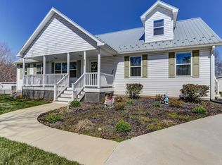 317 Pleasant Hill Rd, Lynchburg, VA 24501