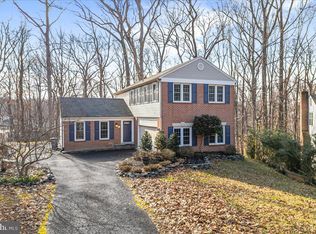 7 Fallswood Ct, Rockville, MD 20854