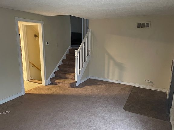 3rd image of 9644 S Crandon Ave