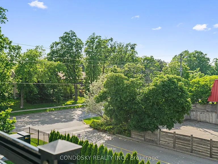3170 Erin Mills Pkwy #311 — Photo 32
