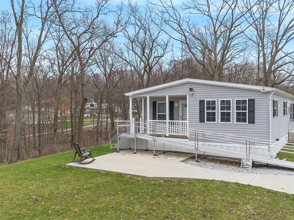 64 2nd St, Cranberry Township, PA 16066