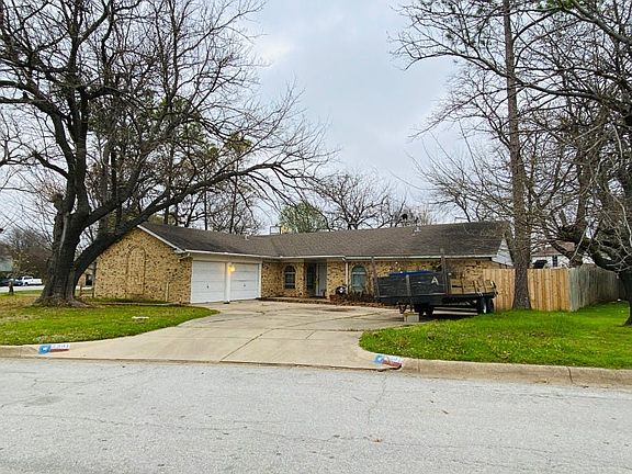 2nd image of 7301 Pebbleford Rd