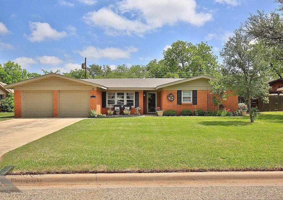 1st image of 2233 Sylvan Dr