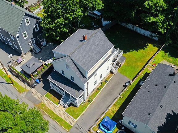 5th image of 26 Calumet St