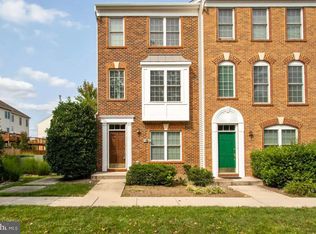 42759 Atchison Ter, Chantilly, VA 20152