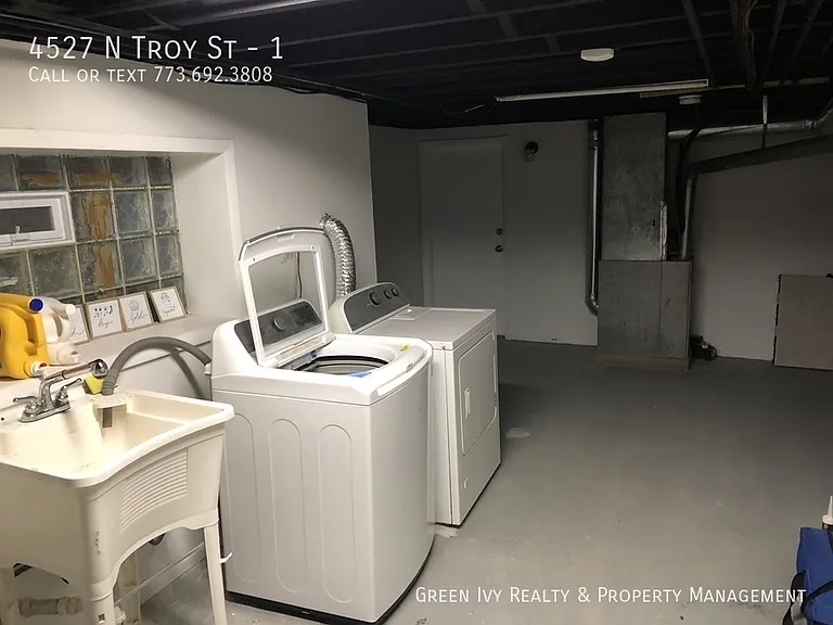 4527 N Troy St #1 — Photo 12