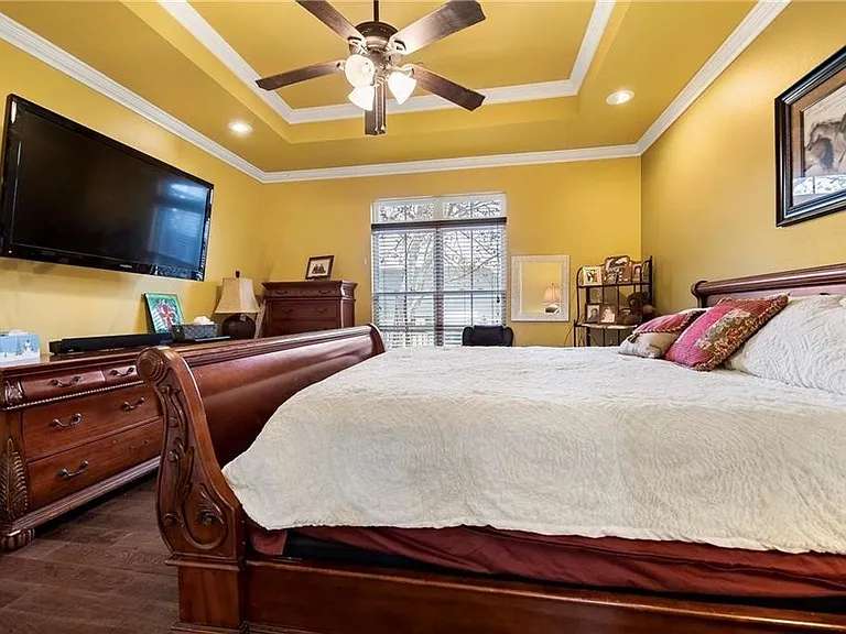 11073 Club House Pkwy — Photo 13