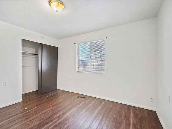 5th image of 2650 Jefferson Ave