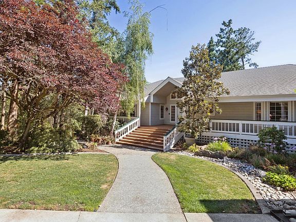 2nd image of 14 Chrisdumar Lane
