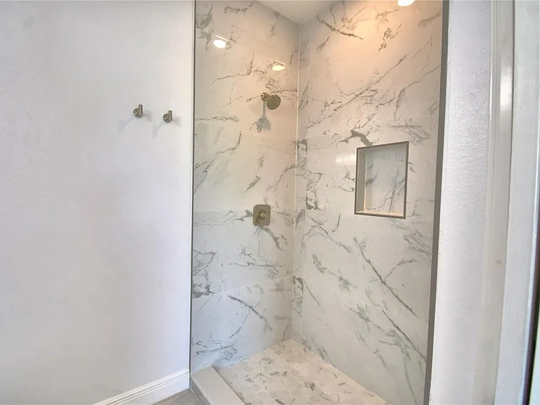 7951 Sarasota Dr #A — Photo 31