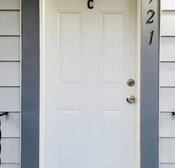 921 Penfield St #C — Photo 10