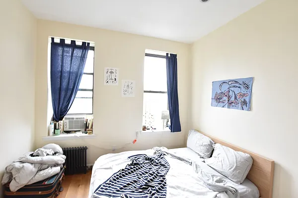 Rented by Clove Realty LLC | media 26