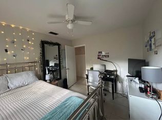 2057 NW 31st Pl, Gainesville, FL 32605