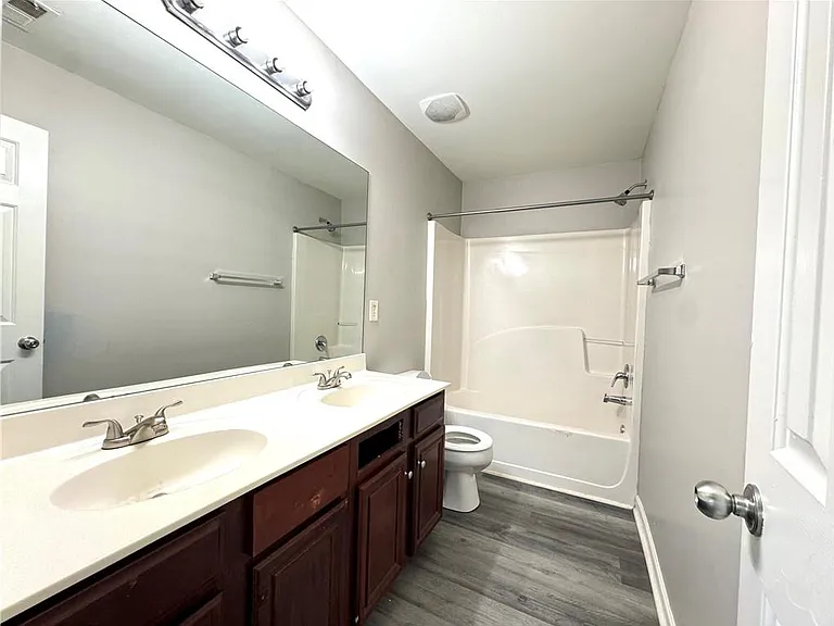 4465 Ambassador Way — Photo 21