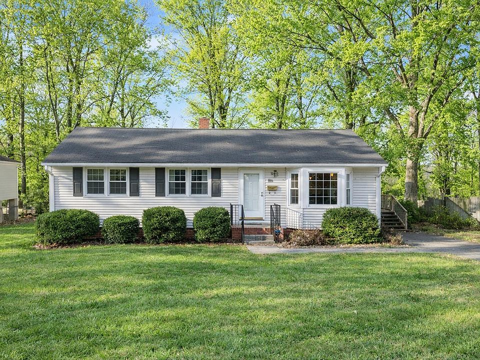 1st image of 525 Barksdale Dr