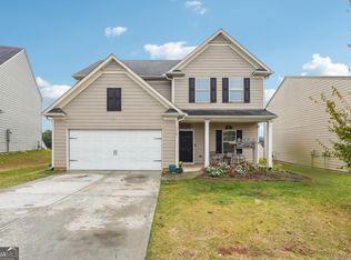 1112 Walnut Creek Cir, Pendergrass, GA 30567