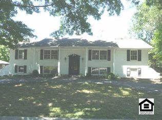 8108 Washington Ave, Kansas City, KS 66112