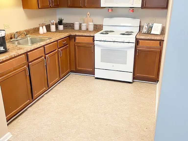 Christopher Towers Senior Apartments - 62 & Older — Photo 15