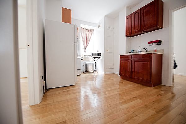 1st image of 149 Elizabeth St APT A3