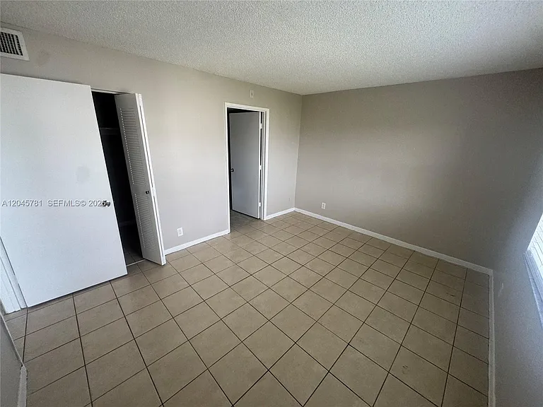 8750 N Sherman Cir #403 — Photo 18