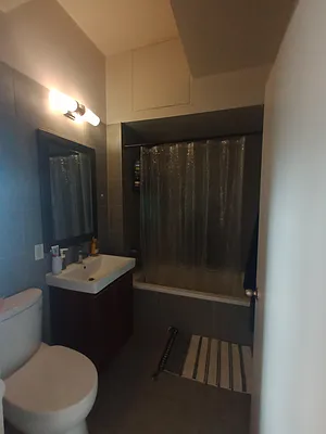 Rented by City Vista Inc | media 22