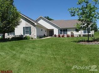 204 Ozark Meadows Dr, Weldon Spring, MO 63304