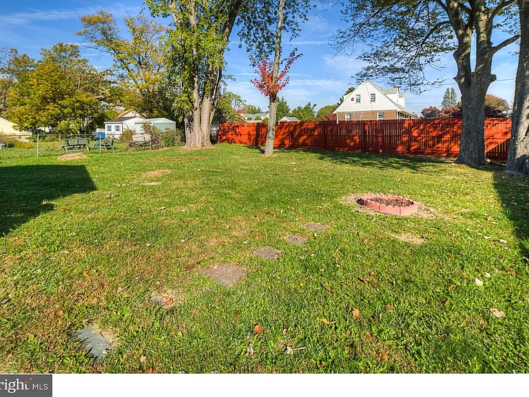 107 Washington Ave — Photo 34