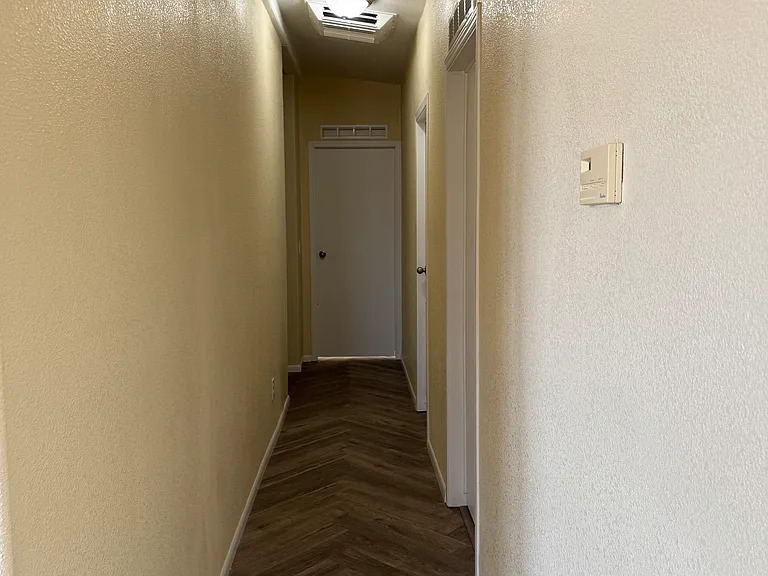 1554 N Guam St #1 — Photo 7