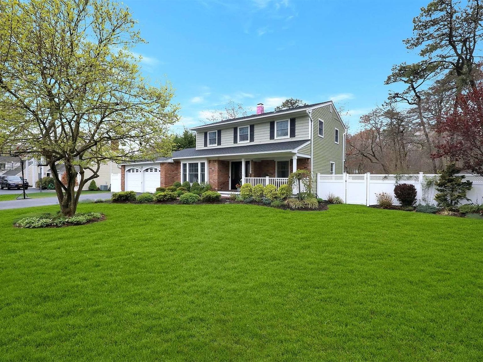 436 Astor Drive, Sayville, NY 11782 Zillow