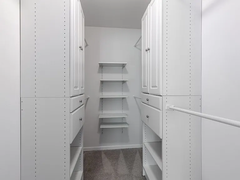 510 W Eastman St #2F — Photo 17