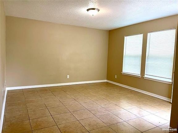 2nd image of 4106 Linda Vista St