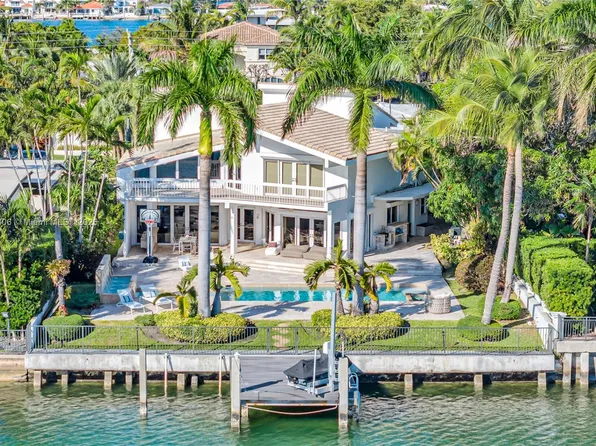 1480 Daytonia Rd, Miami Beach, FL 33141