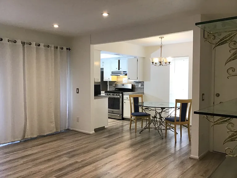 6878 Navajo Rd #25 — Photo 3