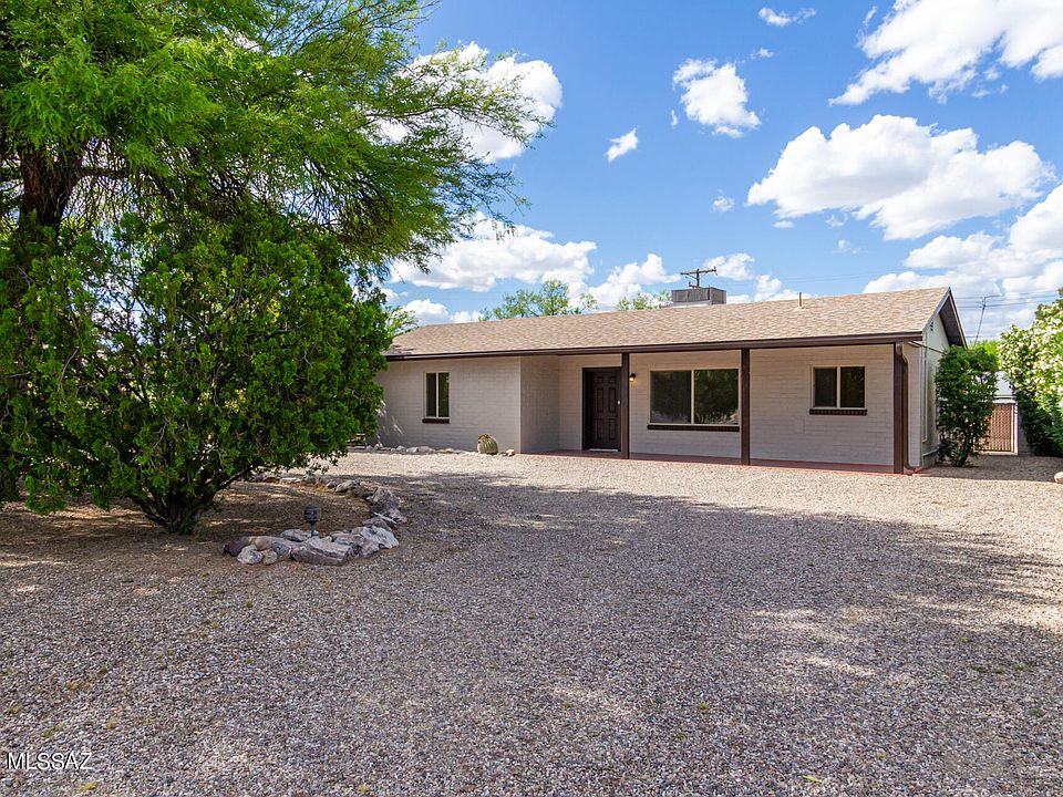 1st image of 4221 E Irving Cir