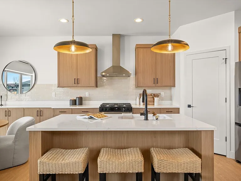 15 Snowcap Dr — Photo 6