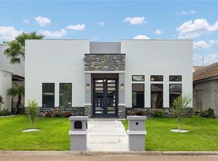 226 S San Jacinto St, Mission, TX 78572