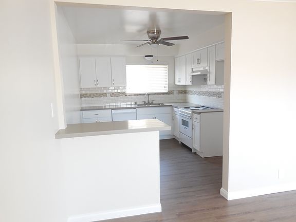Quartz Breakfast bar