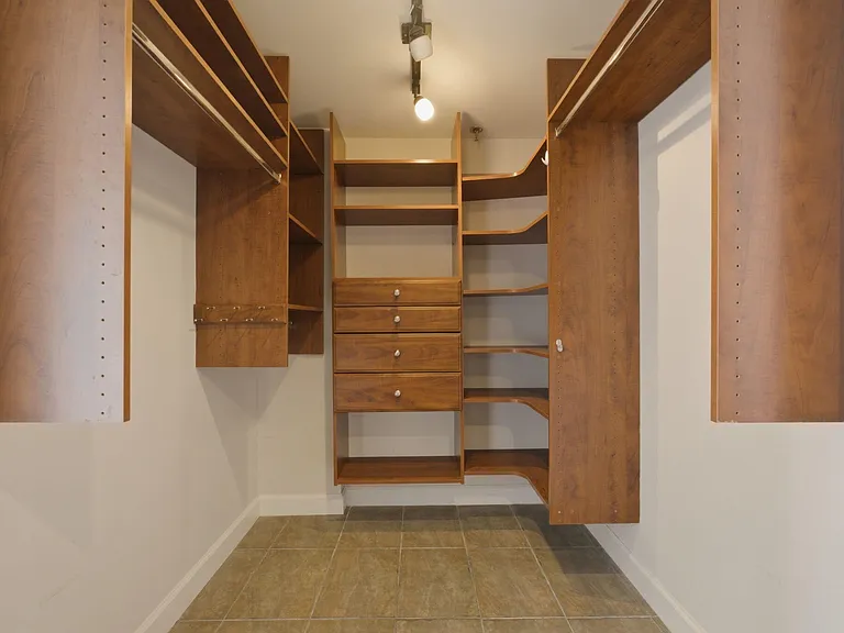 3901 S Flagler Dr #802 — Photo 13