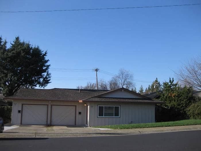 1st image of 308 Montrose Dr APT B