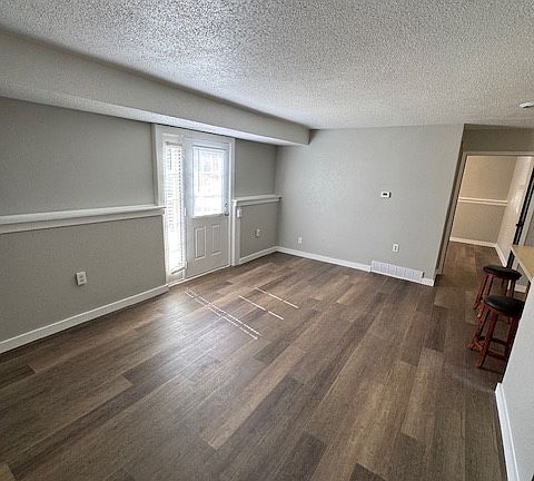 5th image of 8150 Jackman Rd APT 3