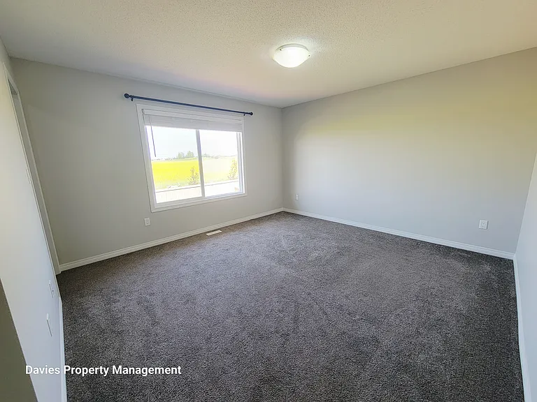 2792 Coughlan Grn SW — Photo 14