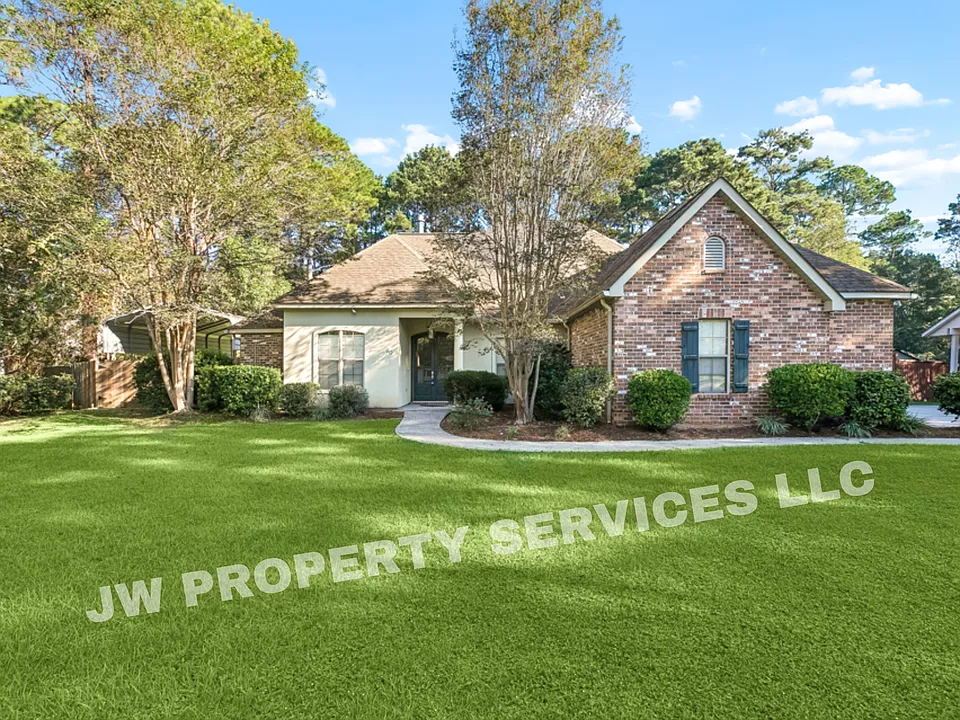 60 Lurline Dr